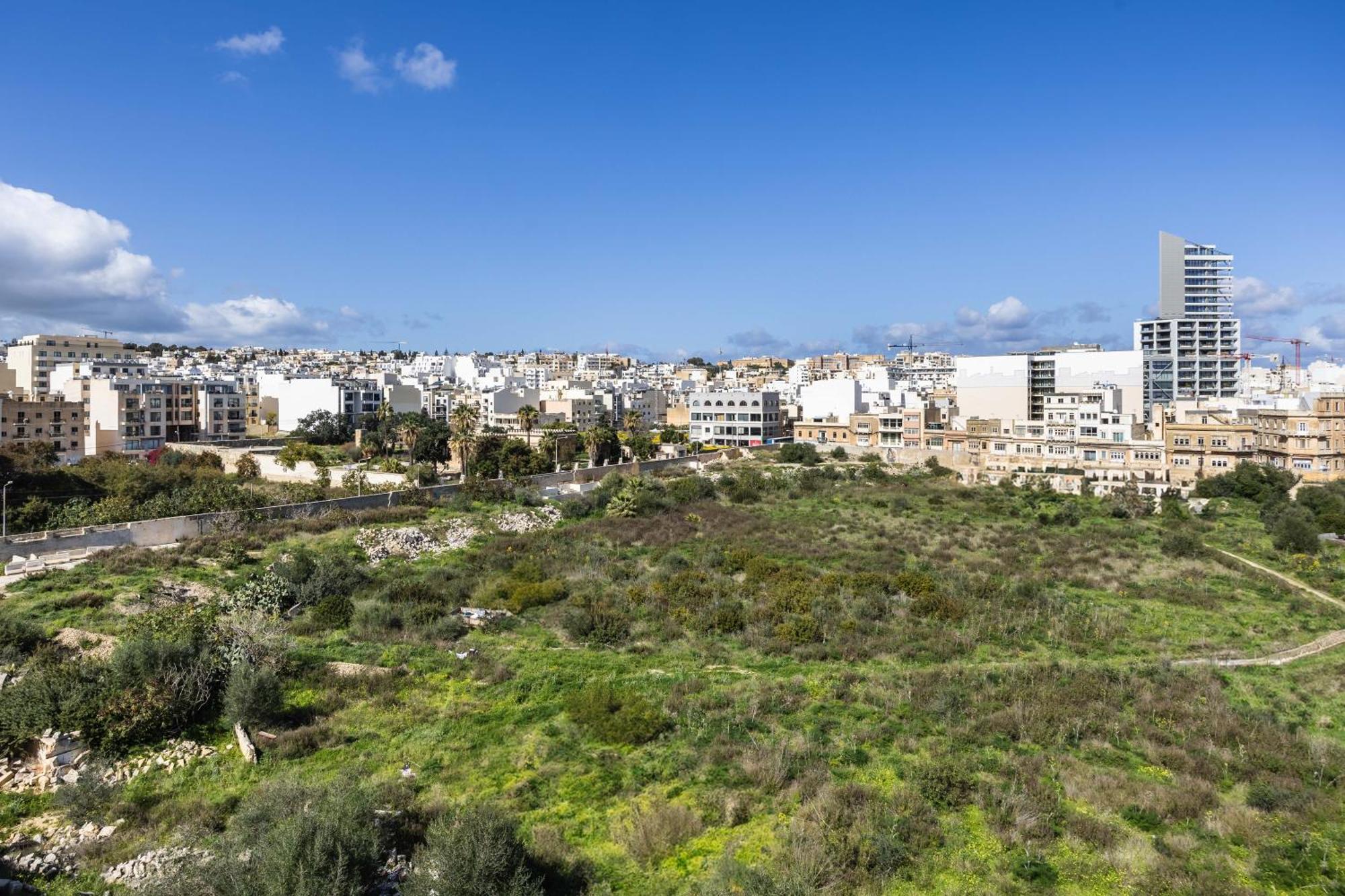 The Cube - Designer Finished Studio Penthouse By Sf Homes Gzira Екстер'єр фото