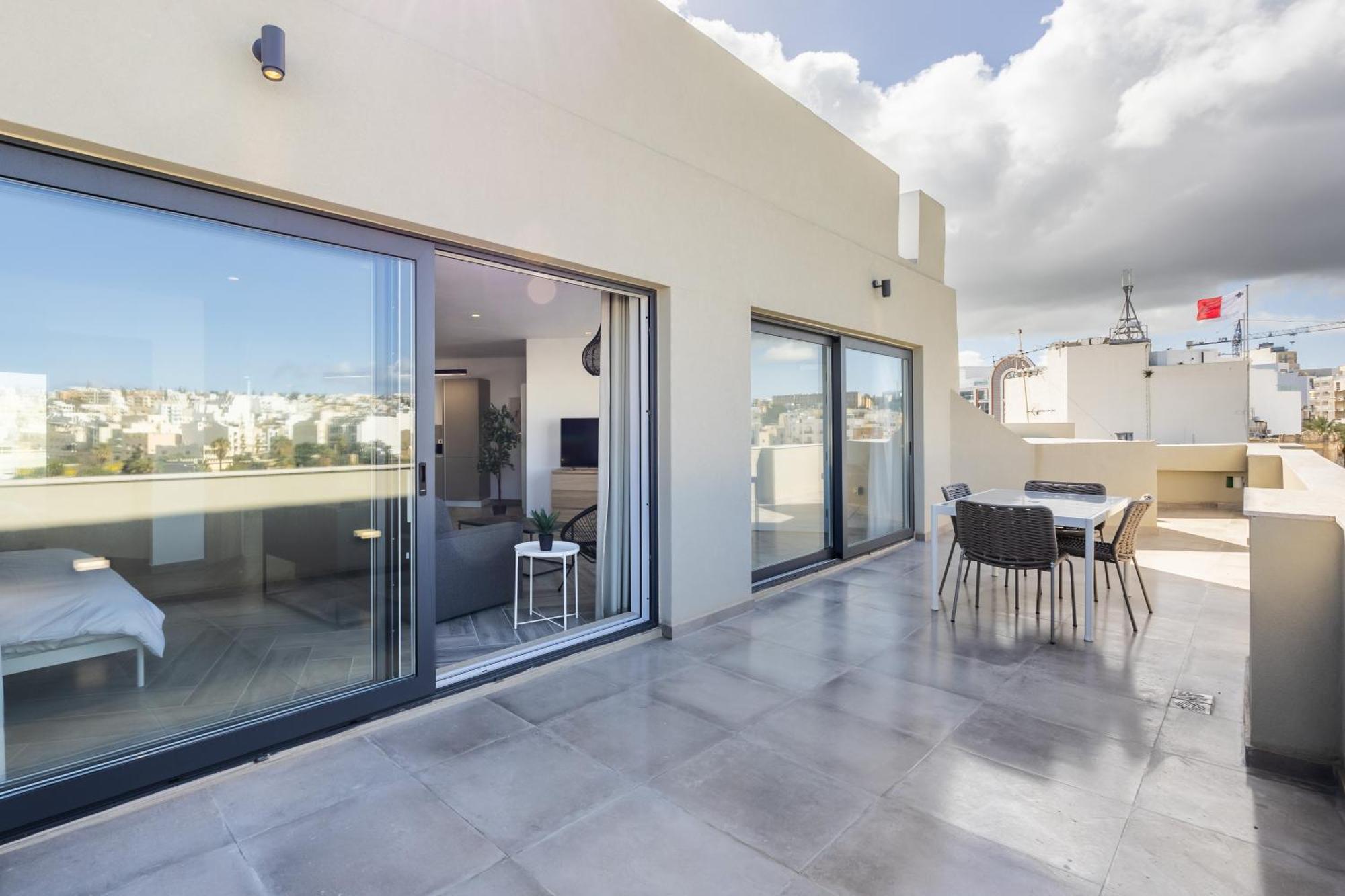 The Cube - Designer Finished Studio Penthouse By Sf Homes Gzira Екстер'єр фото