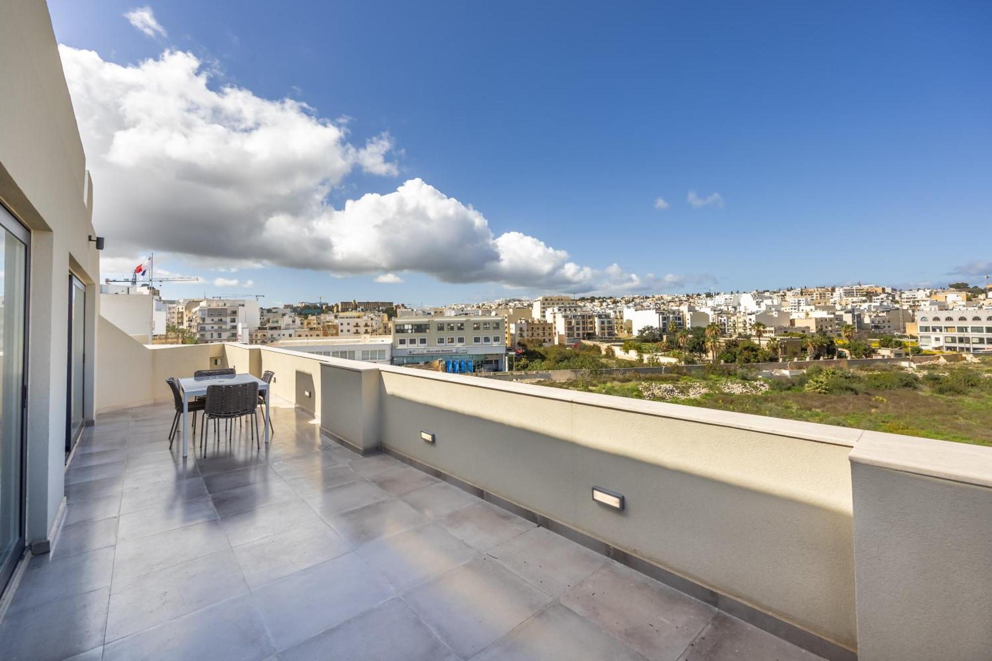 The Cube - Designer Finished Studio Penthouse By Sf Homes Gzira Екстер'єр фото